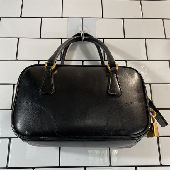 Vintage Micro Prada - Picture 4 of 11